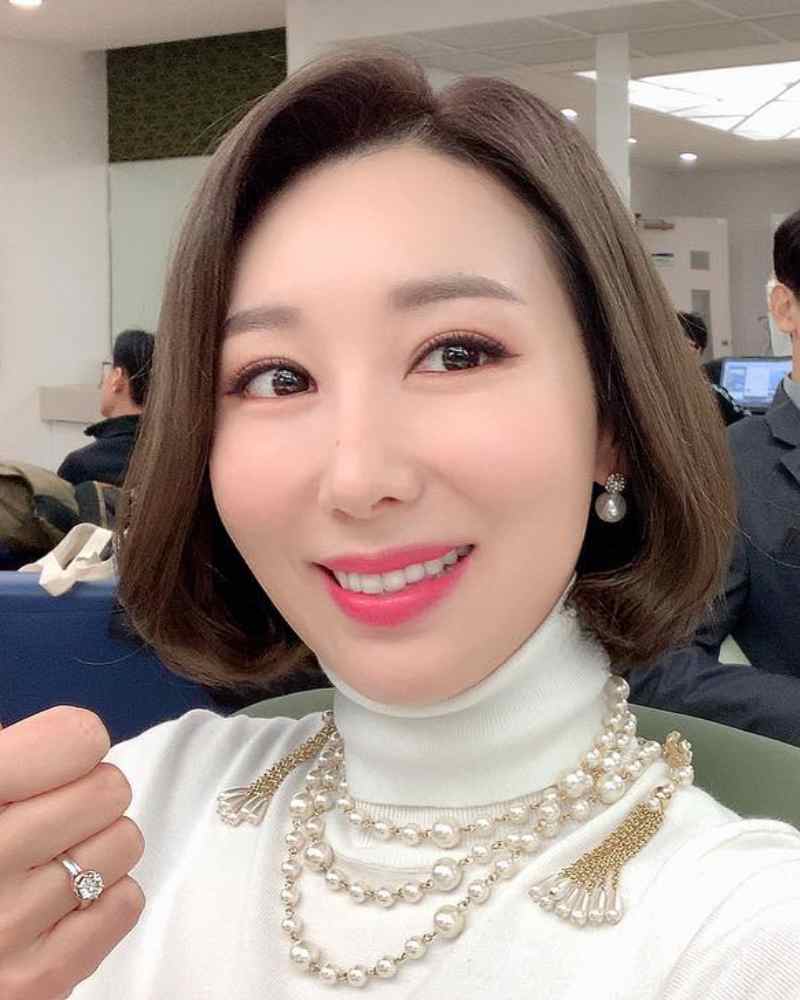 ミン・ジヨンの画像