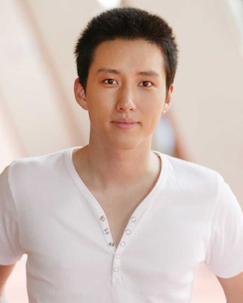 ヤン・ジヌの画像