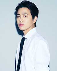 イ・ドンハの画像