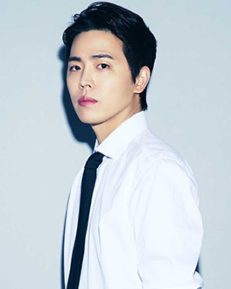 イ・ドンハの画像