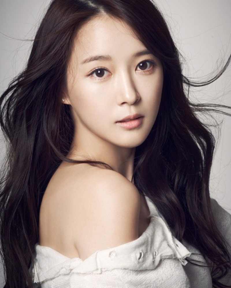 ユン・ジユの画像