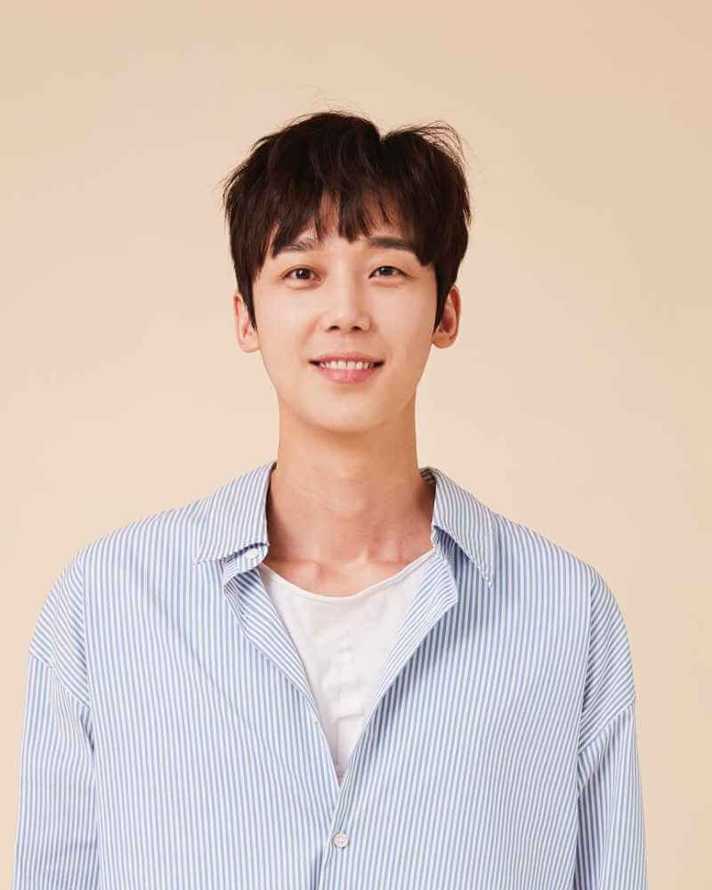 ユン・ジョンフンの画像