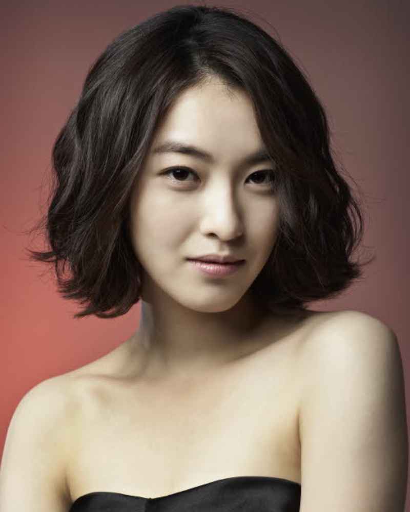 ユン・セインの画像