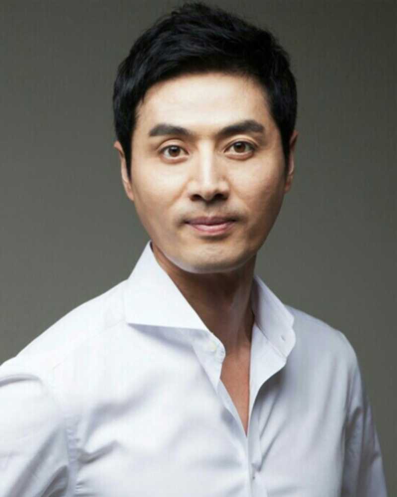 ユン・ヨンモクの画像