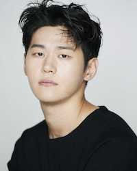 イ・ハクジュの画像