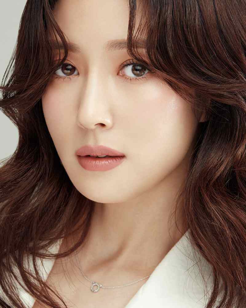 ワン・ビンナの画像