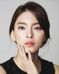 チョン・ヘイン（1990年生）の画像