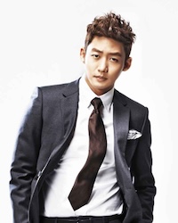 イ・テソン（1985年生）の画像