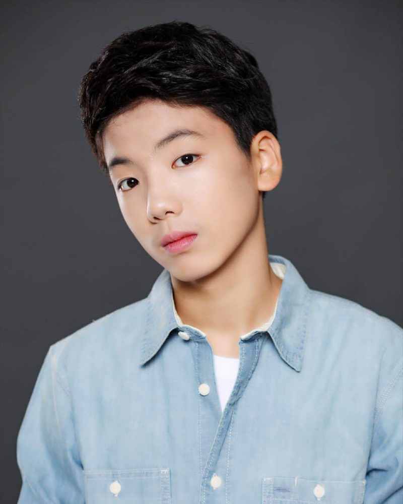 キム・ダニュル（キム・ドンヒョン）の画像