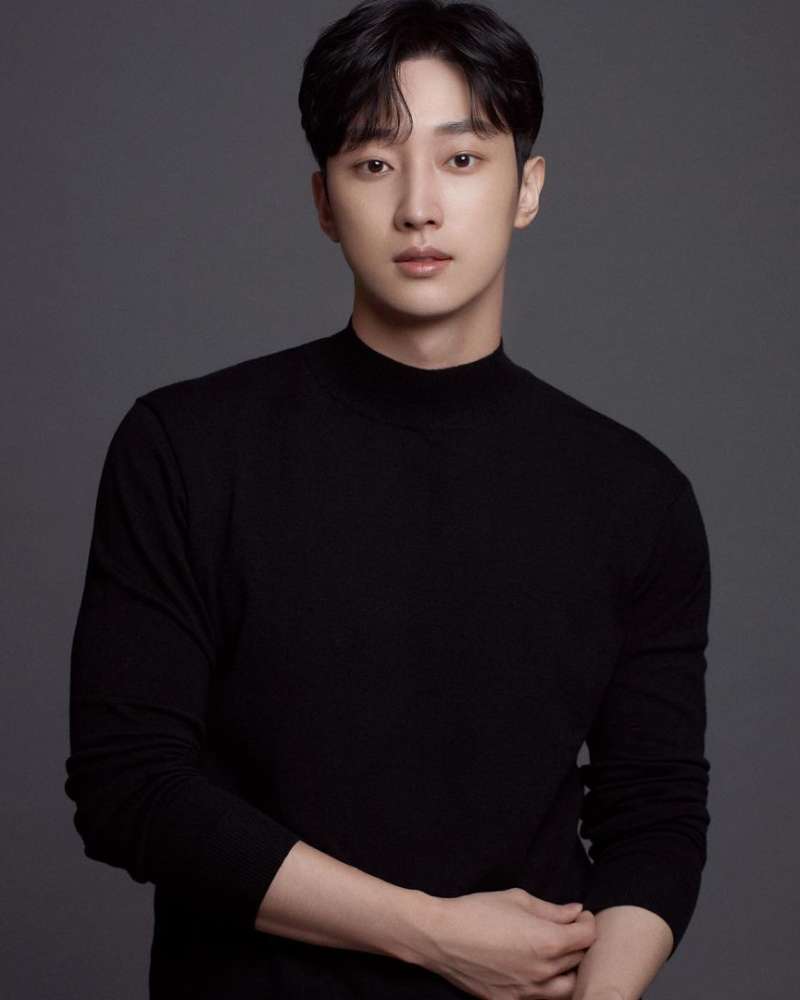 ジニョン（1991年生）の画像