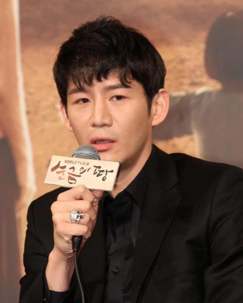 イ・ビョンフンの画像