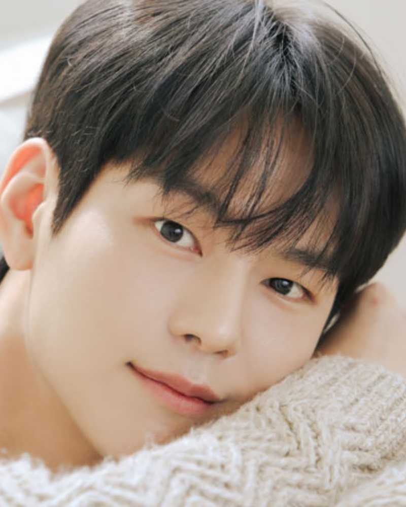 パク・ソンホ（1993年生）の画像