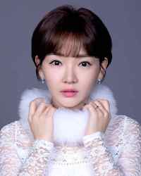 ユン・ソナ（1986年生）の画像