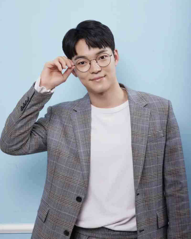 キム・ドヒョン（1992年生）の画像