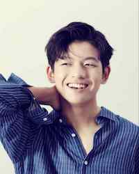 ワン・ソクヒョンの画像