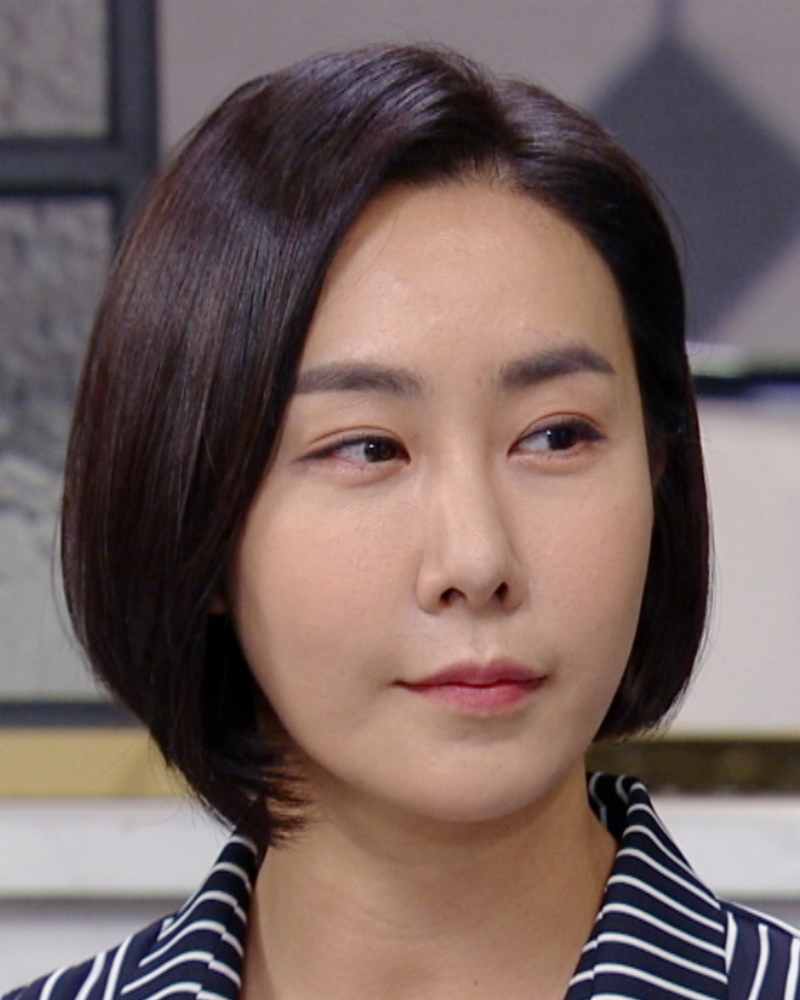 イ・ファソンの画像