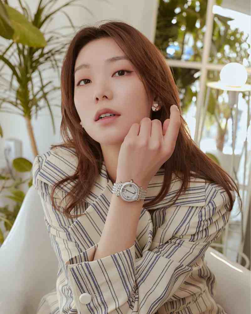 イ・ホジョンの画像