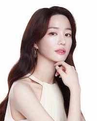 イ・ユビの画像